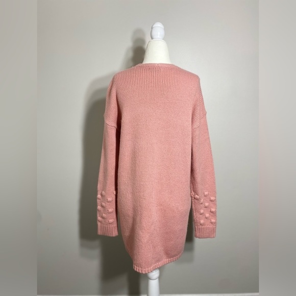 Medium EST. 1946 Pink Stretchy Acrylic Sweater w/ Dot Design - Picture 5 of 7